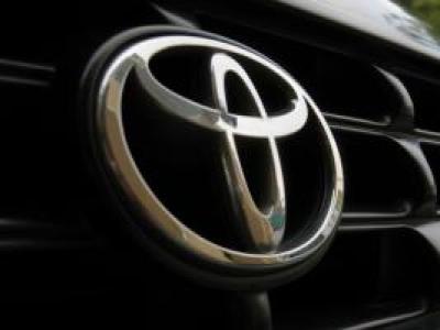 get Toyota locksmiths near you